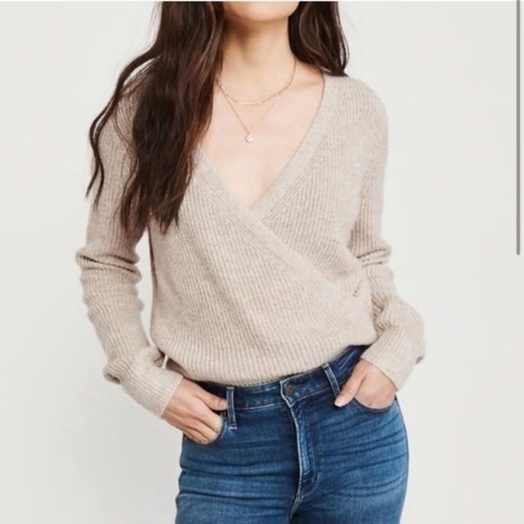 Abercrombie & Fitch Sweaters - A&F Womens Wrap-Front Sweater : Oatmeal NWOT's